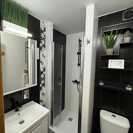 Konaci Prime Center Apartment *